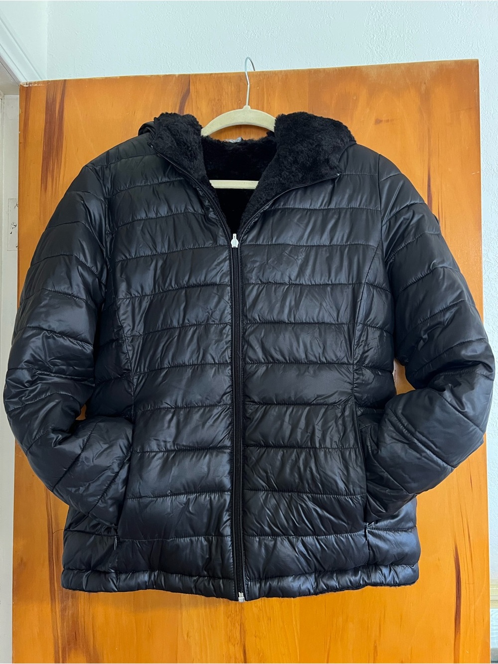 Andrew Marc Reversible Ultra Soft Hooded Puffer Jacket M Cozy Warm Winter Coat